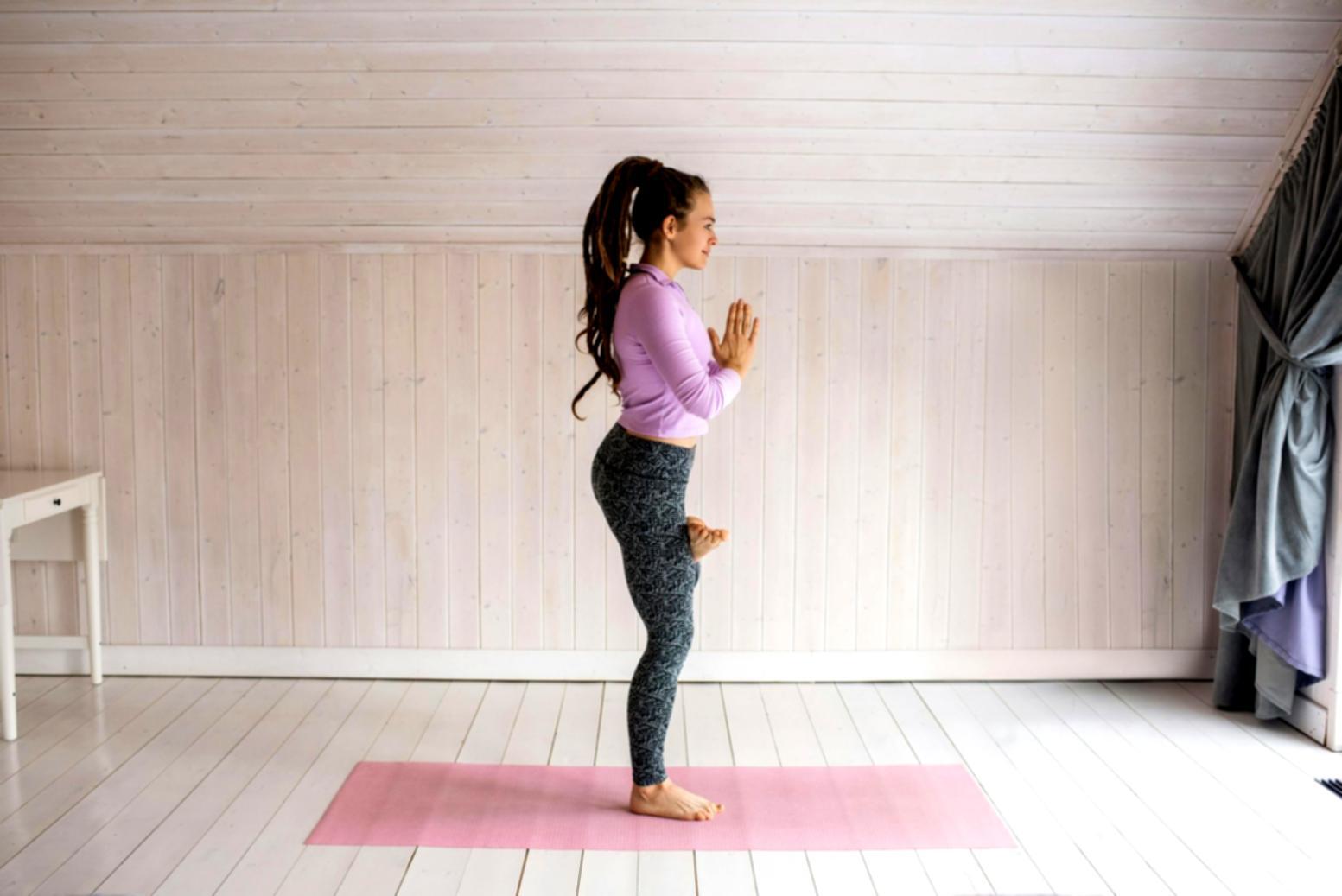 Momento di pratica contemplativa in ambiente naturale